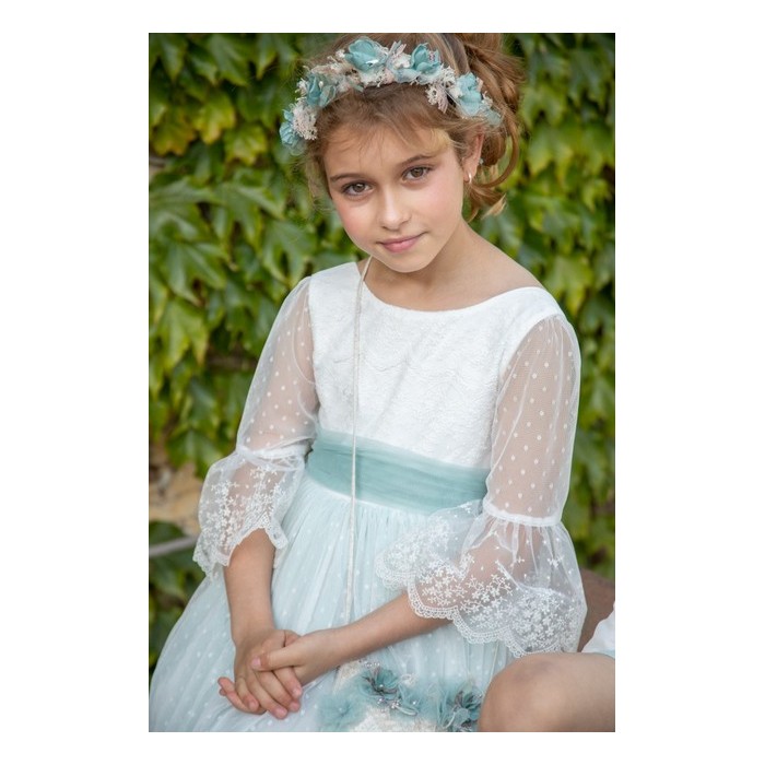 Vestido vuelo cola Vestido vuelo cola