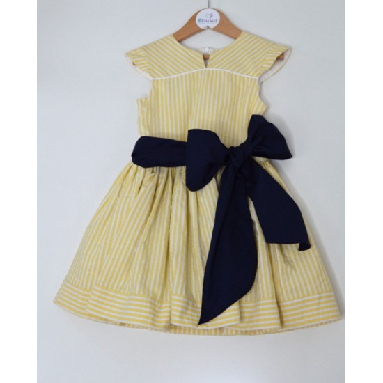 VESTIDO   DE VUELO VESTIDO   DE VUELO